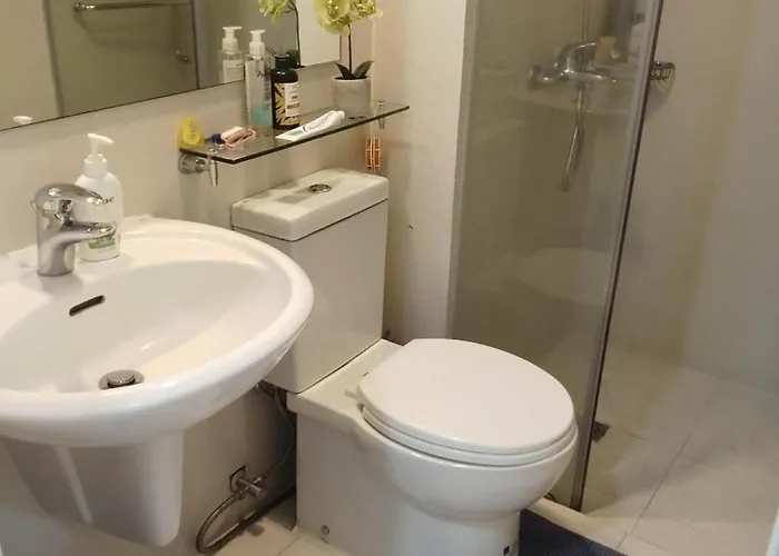 1br Unit In Taguig Paranaque Azure Urban Residences Apartment